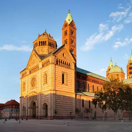 Amedia Plaza Speyer, Trademark Collection By Wyndham 호텔