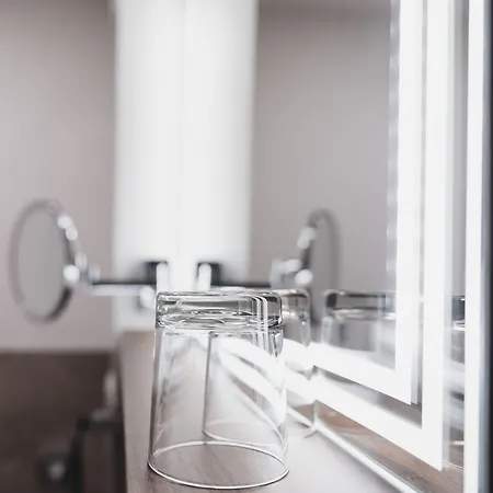 Postgalerie Hotell 3*
